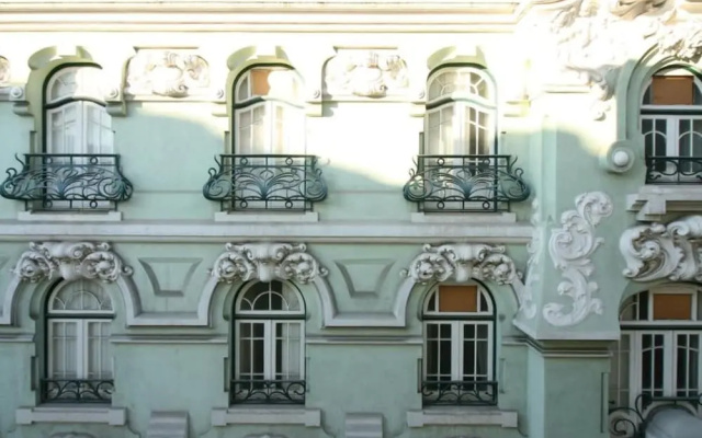 Stylish Baixa Collection Apartment