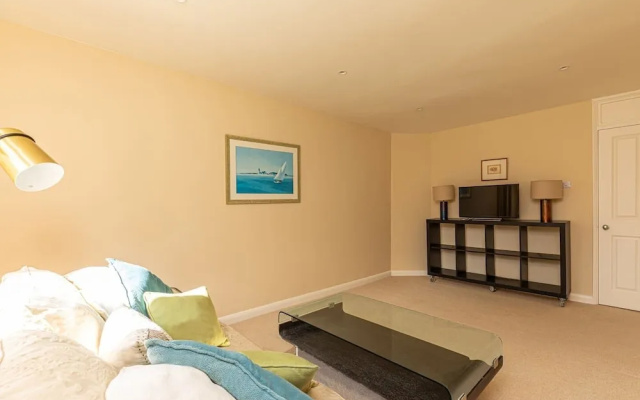 Lovely 3-bed House in Brixton Near Clapham Common
