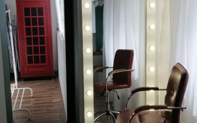 Studio Apartment Center