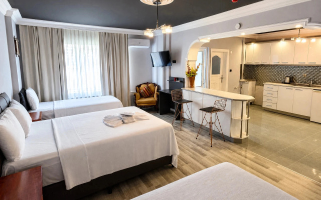 Отель Corner Park Suites City Center Corlu