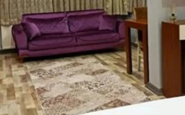 Eyfel Hotel