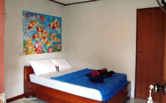 Sea Salad Resort