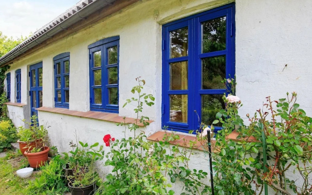 Rustic Holiday Home in Løgstør near Sea