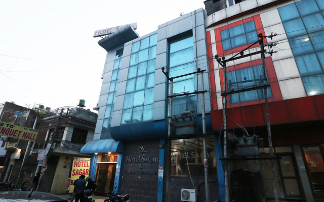 OYO Flagship 28169 Hotel Sagar