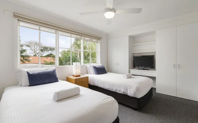 Whitecliffs Beach Resort