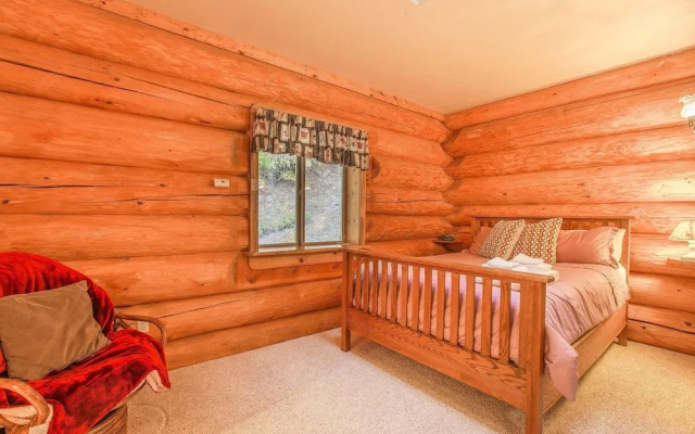 Bear Ridge Cabin