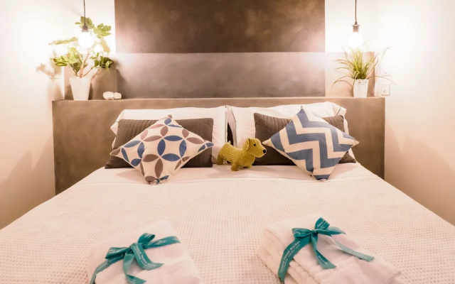 Camaella Luxury Studio