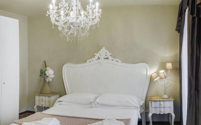 Отель San Marco Boutique Apartment Италия, Венеция - отзывы, цены и фото номеров - забронировать отель San Marco Boutique Apartment онлайн комната для гостей