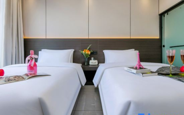 Mig Holiday Hotel