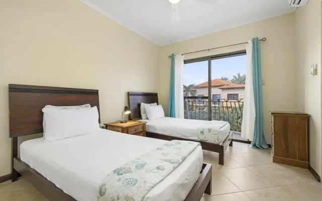 2br3ba Townhome Gold Coast Pool Tennis Gym