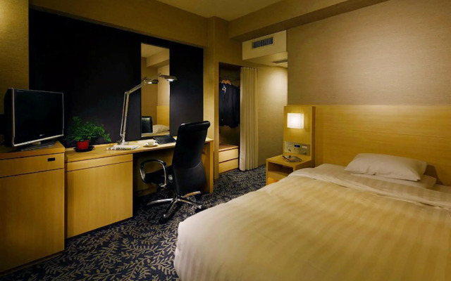 RIHGA Royal Hotel Osaka, Vignette Collection by IHG