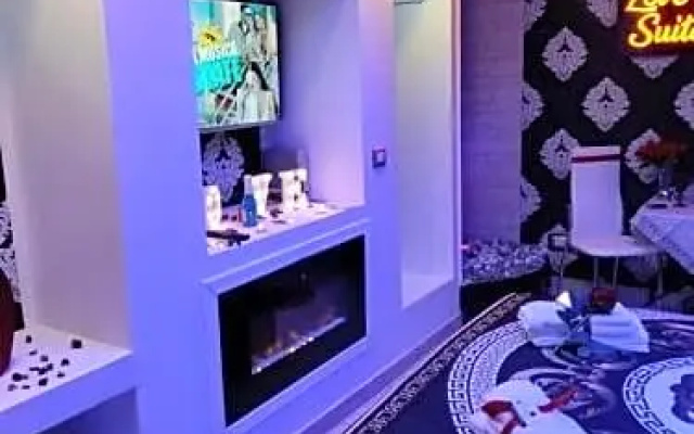 Love Suite
