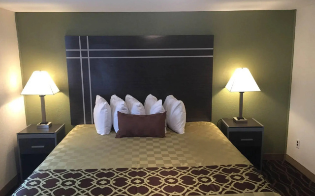 Wildwood Inn