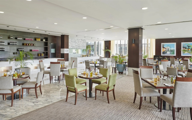 Отель Hyatt Regency Dar Es Salaam The Kilimanjaro