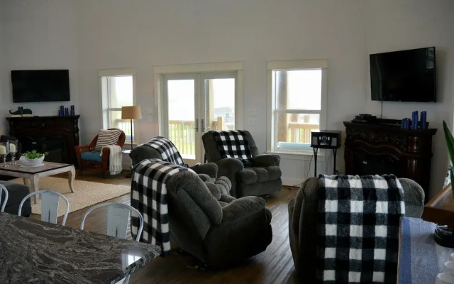 The North Shore 4 Bedroom Home