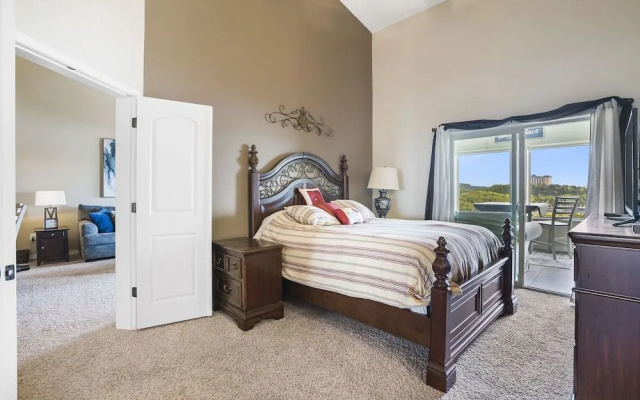 Happy Place Condo - Stunning Table Rock Lake Views