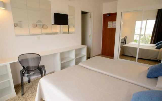 Hostal Tarba