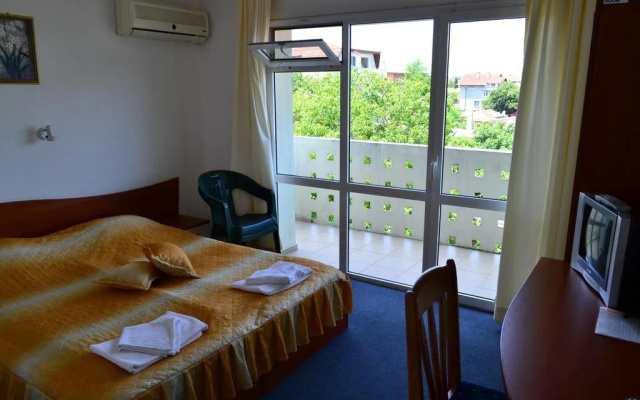 Saint George Family Hotel