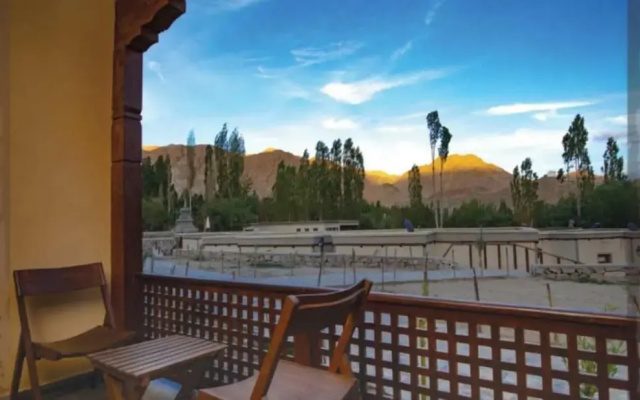 Nirvana Retreat