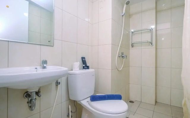 Full Parquet @ 2BR Springlake Bekasi Apartment