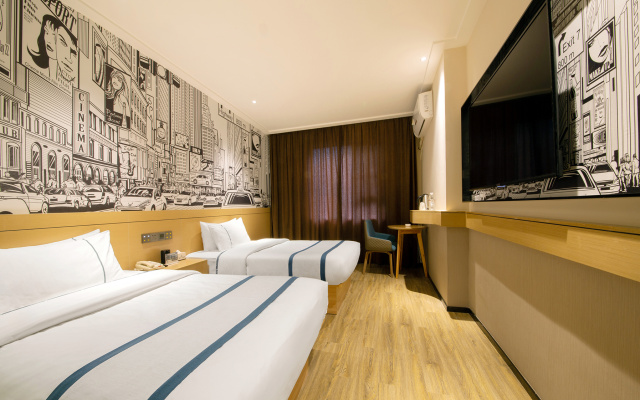 City Comfort Inn Hotel (Guilin Two Rivers And Four Lakes Sun Moon Twin Towers)