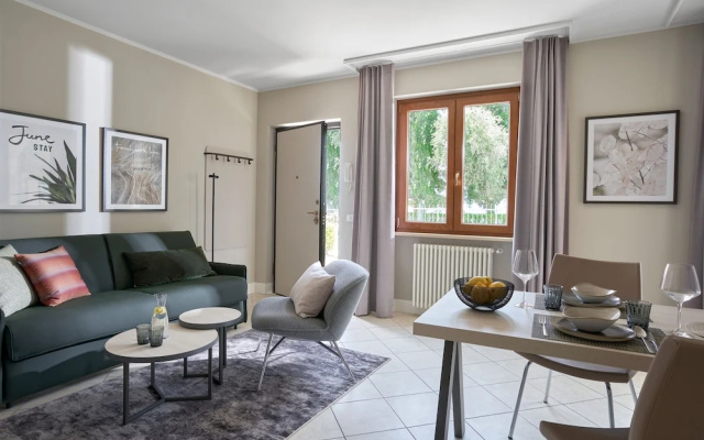 June Stay Lake Garda