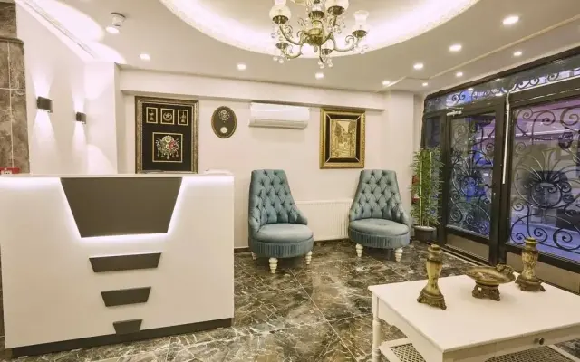 Sabi̇na Hotel Near The Grand Bazaar