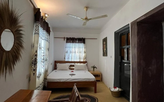 Cozy 3-bedroom Home 2 Minutes From Jambiani Beach