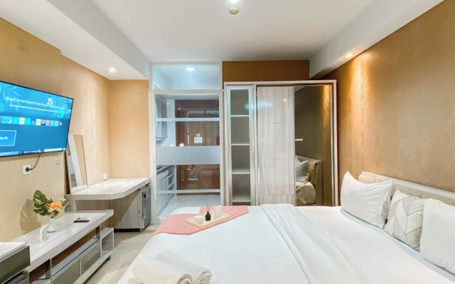 Good And Homey Studio Apartment At Springhill Terrace Residence