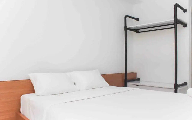 Warm and Cozy Studio Patraland Urbano Apartment