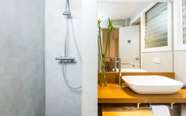 Montaber Apartments - Trafalgar