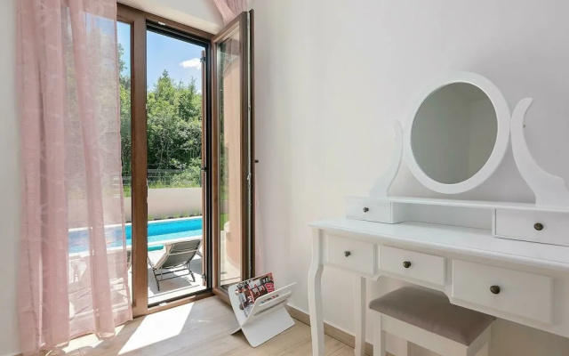 Spacious Villa With Private Pool in Labin
