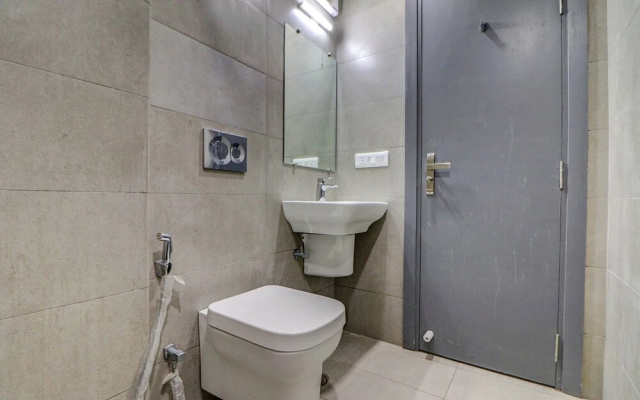 F9 Kirti Nagar by Fabhotel
