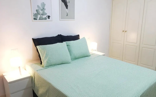 Sagasta Beach Apartment IV by Canary365