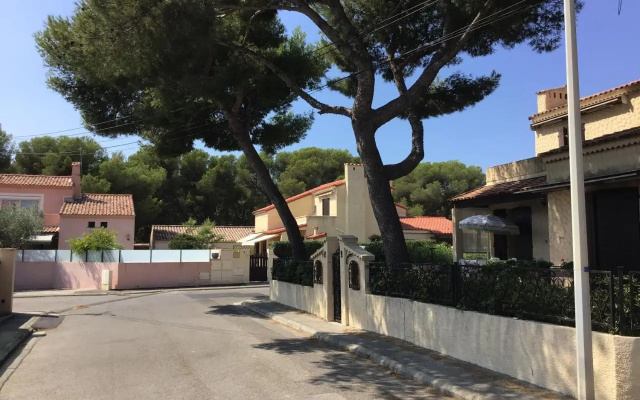 Studio Sausset les pins
