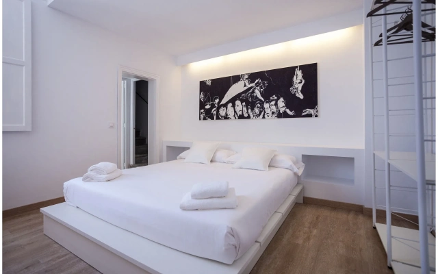 Cheap & Chic Hotel
