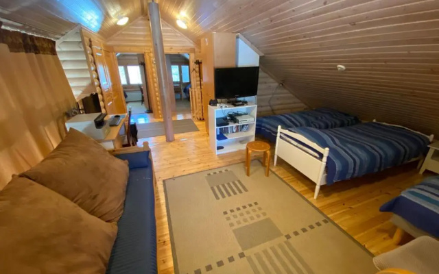 Holiday Home Luoston väärtin kammi