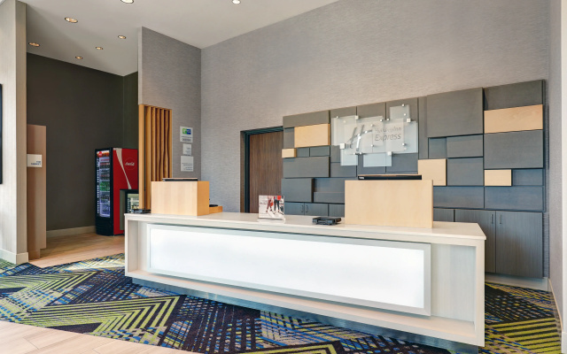 Holiday Inn Express Kingston West by IHG