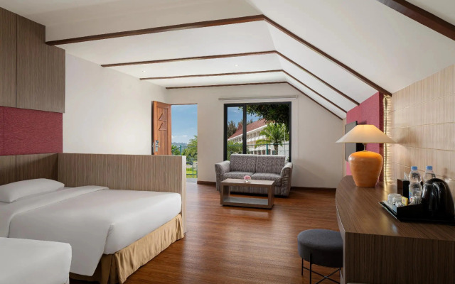 Niagara Hotel Lake Toba & Resorts