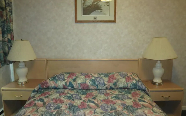 Tropicana Suite Hotel