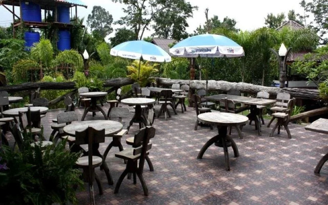 Ubon Nhamsub Resort