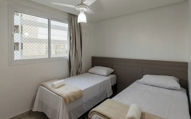 Ocean View Apt Just 110m From the Beach - Evo0801
