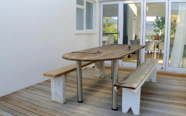 Pashasha Beach House