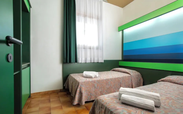 Ecovillage with swimming-pool in Teulada