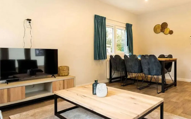 Well-kept Chalet With Dishwasher