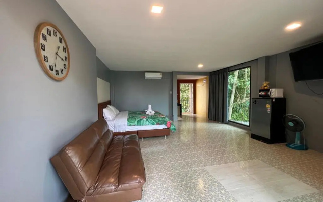 Ton Pling Khao Lak Villa