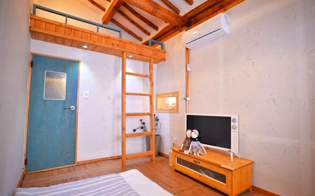 Jeonju Hanok Village San Arae Pension