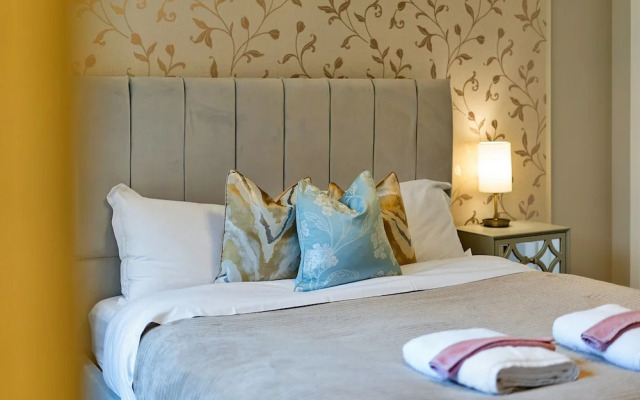 Apartment in Wapping Near Tower of London