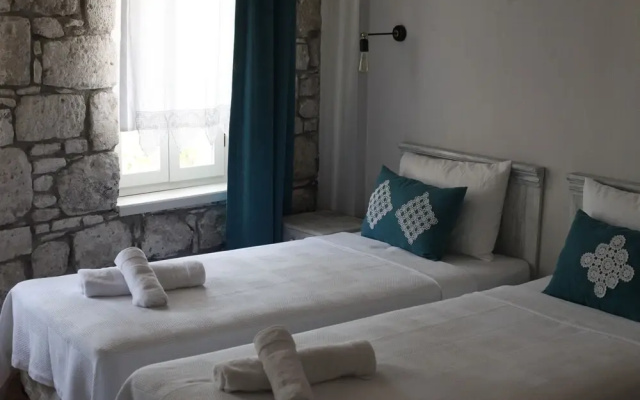 Otel Senice
