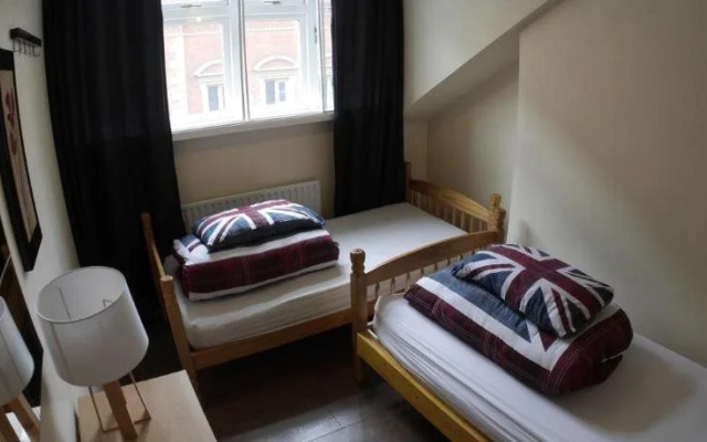 Midtown Hostel